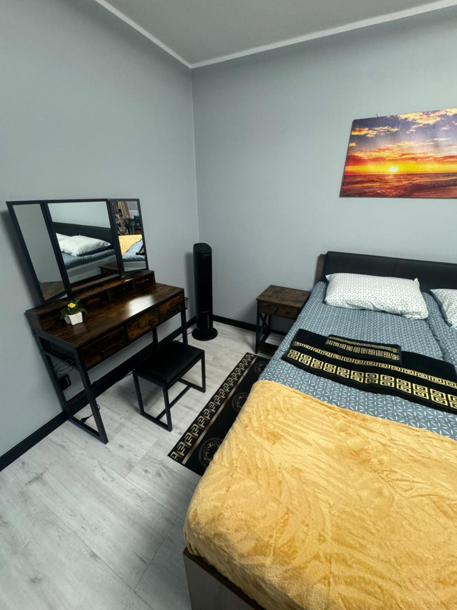 Orla Plaza Apartment Гданск Екстериор снимка